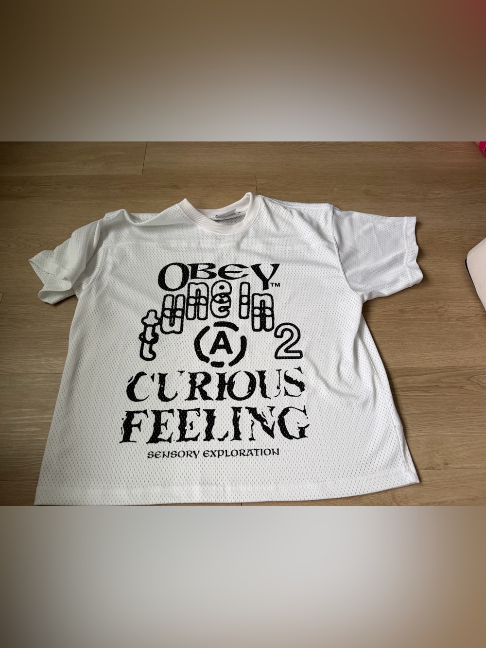 Obey White 'Curious Feeling' Graphic Mens mesh Tee